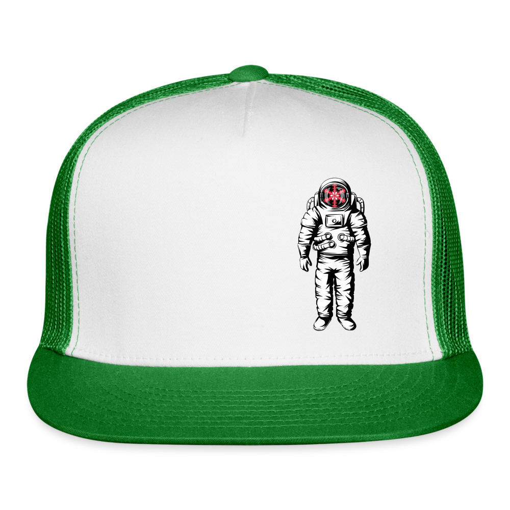 SnowBrains Astronaut Trucker Cap - white/kelly green