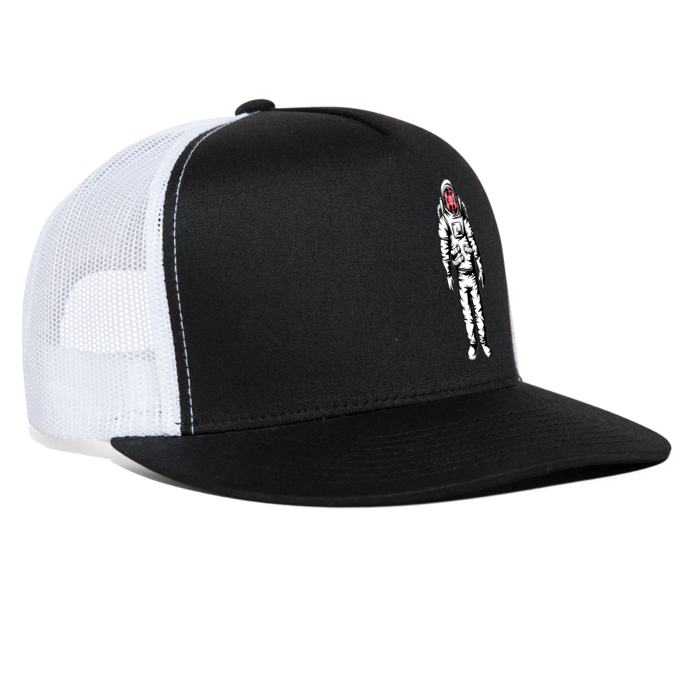 SnowBrains Astronaut Trucker Cap - black/white